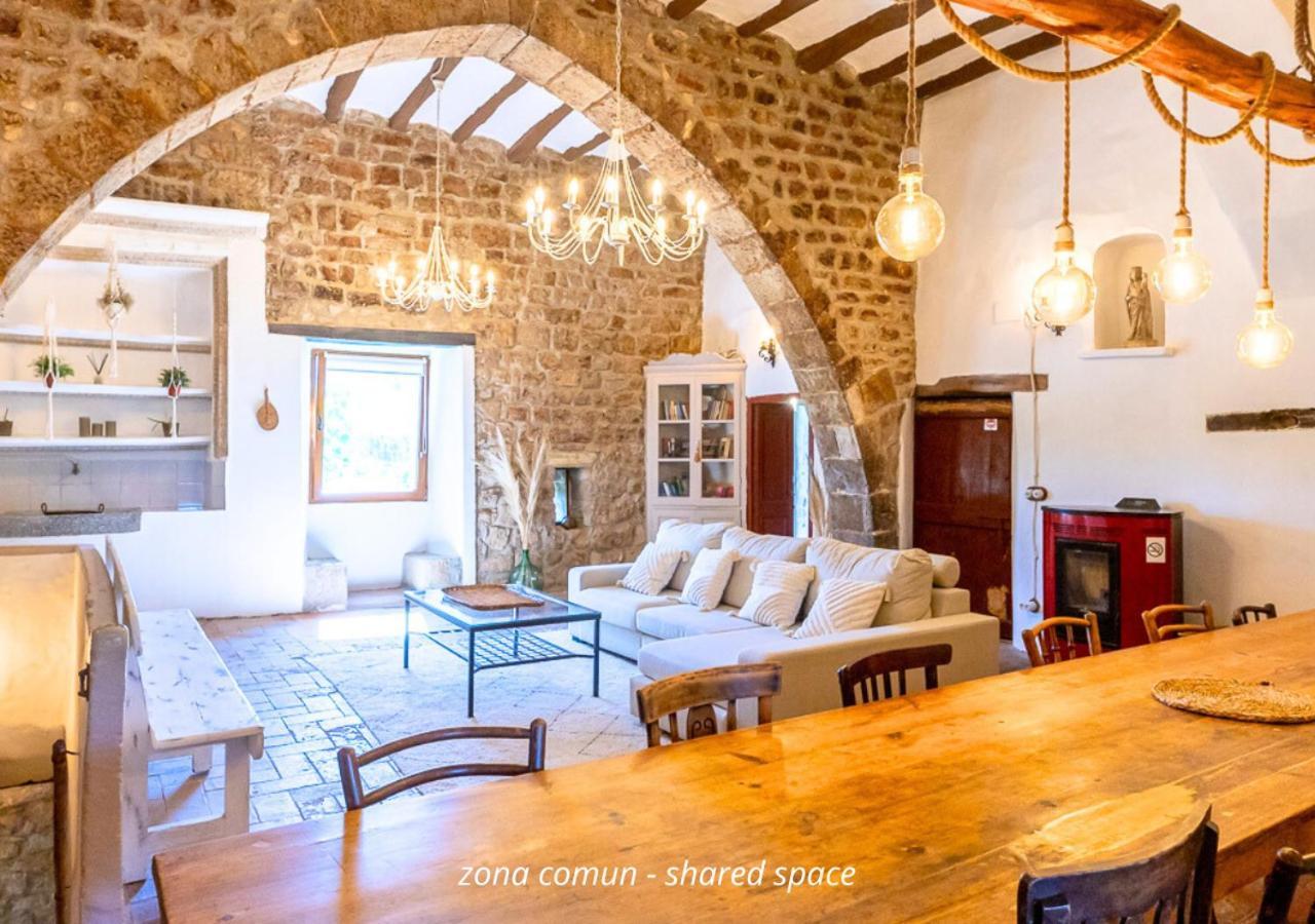 Masia Aubareda San Martín de Tous Exterior foto